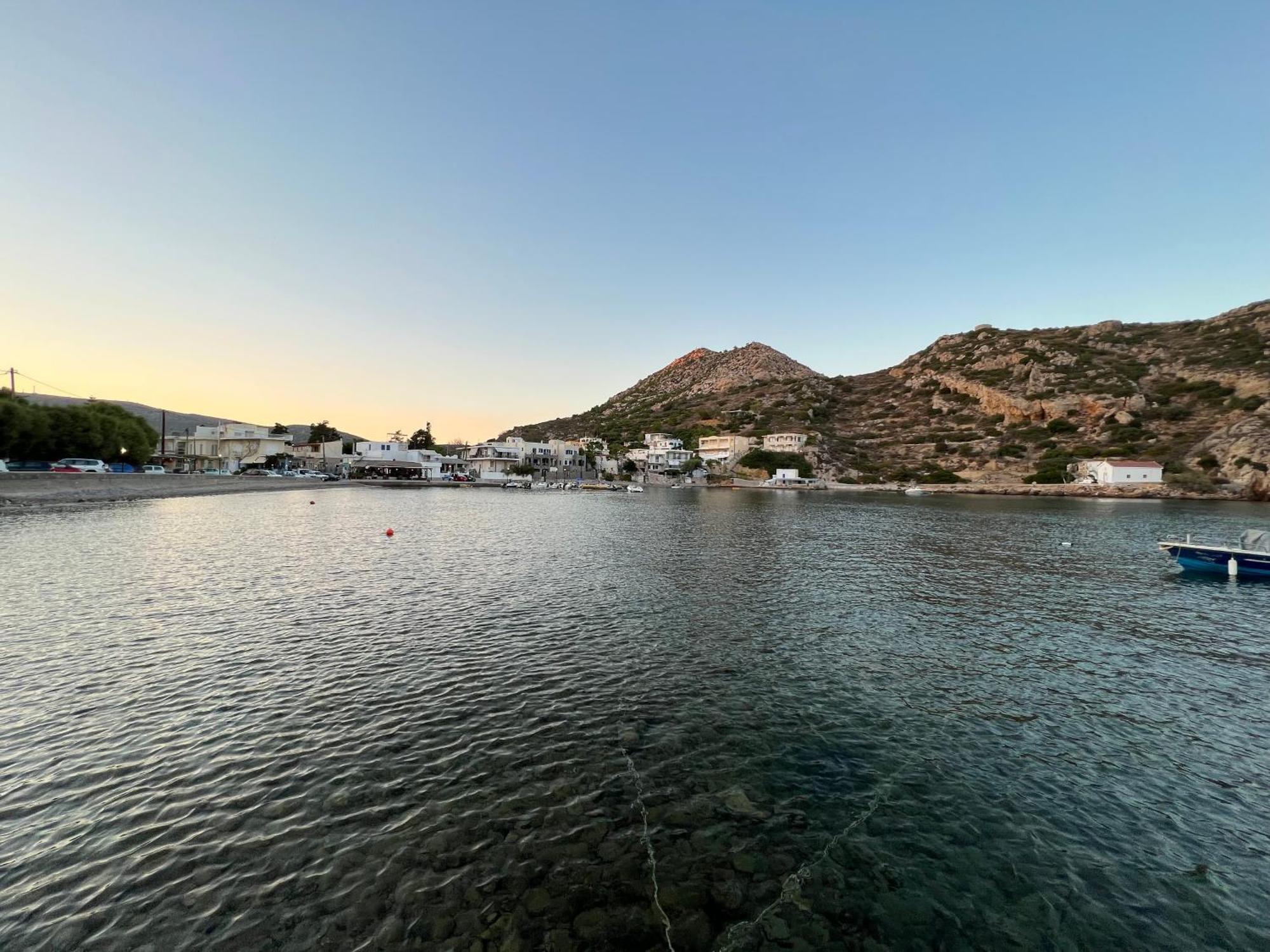 Mastiha Seaside Emporios Apartments Emporeios  Экстерьер фото